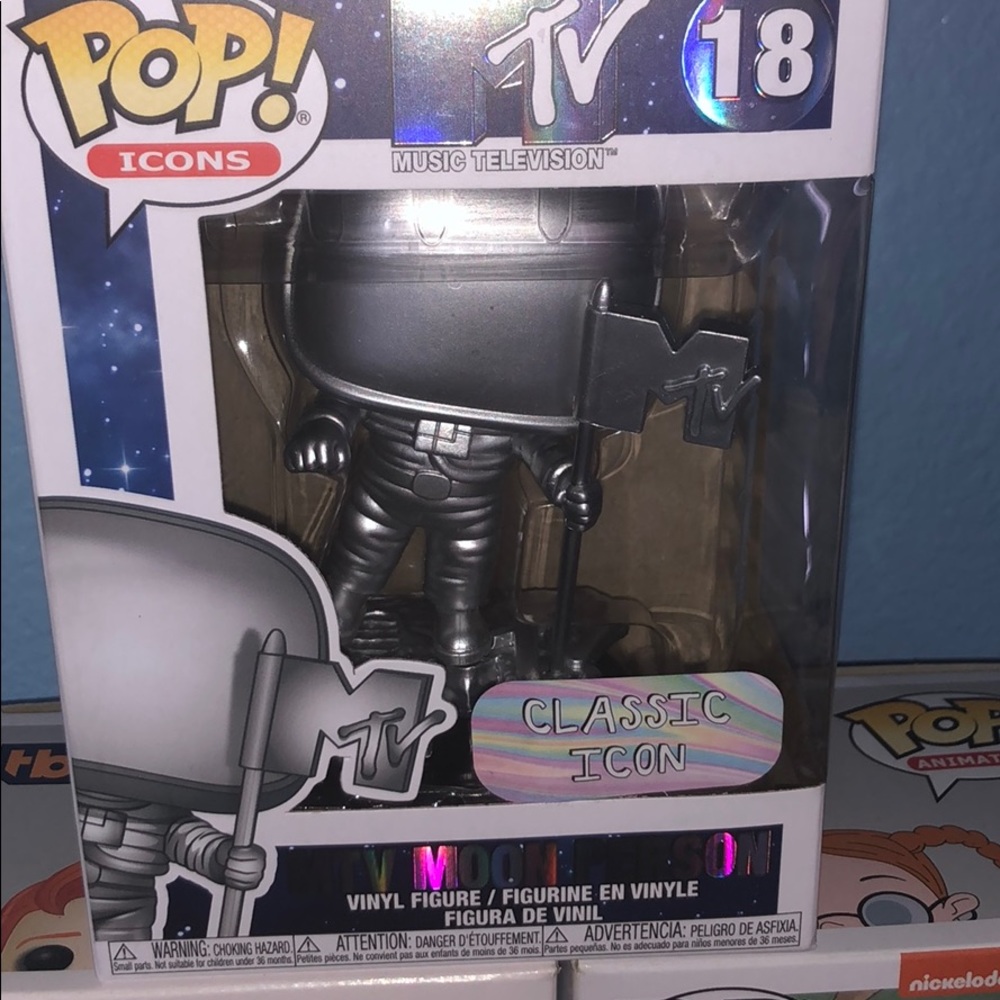MTV moon person